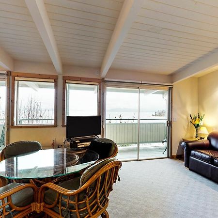 Many Springs Lakefront Condos Bigfork Esterno foto